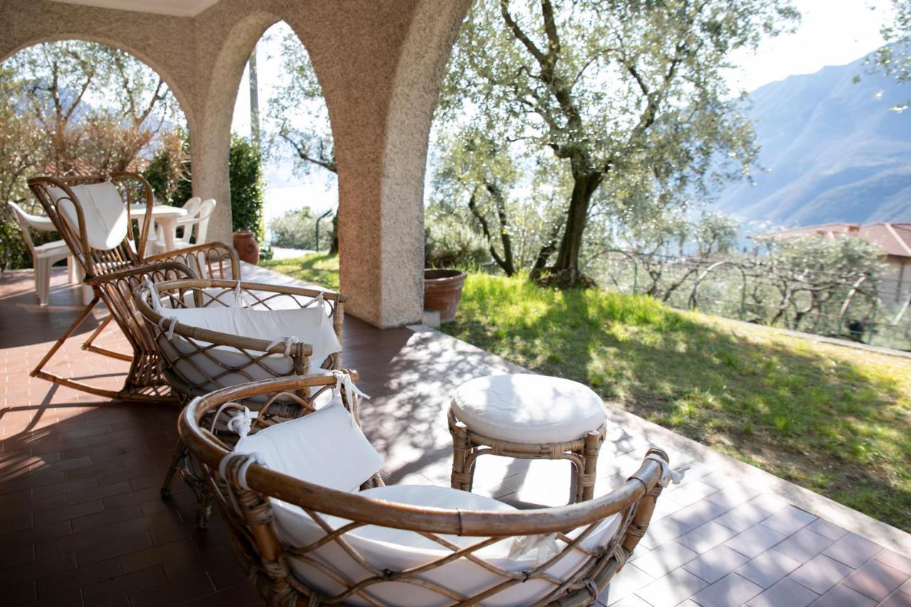 Iseolakerental - Villa Flavia Riva di Solto Bagian luar foto