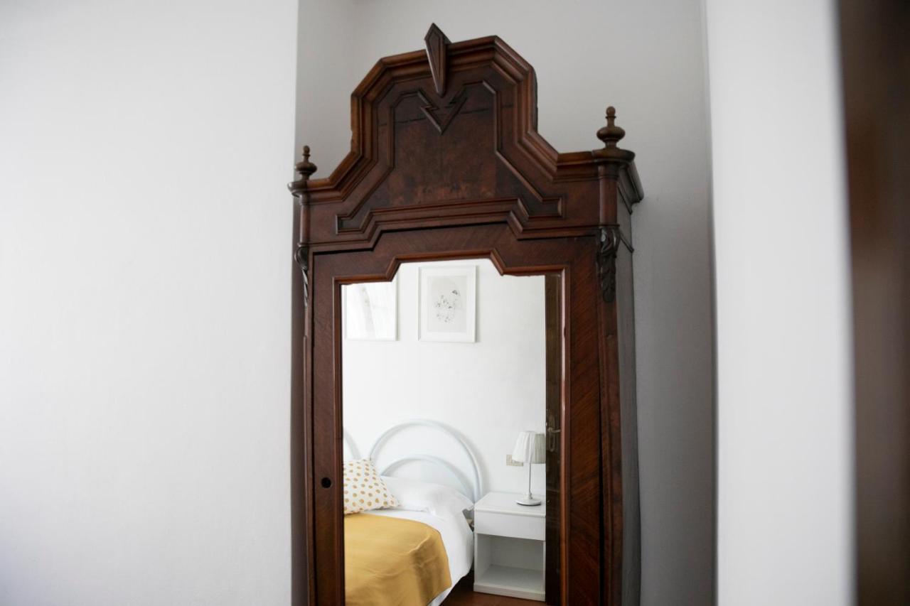 Iseolakerental - Villa Flavia Riva di Solto Bagian luar foto
